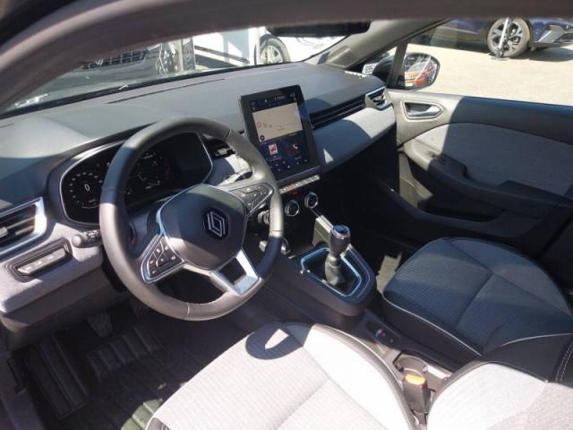 Renault Clio image 6