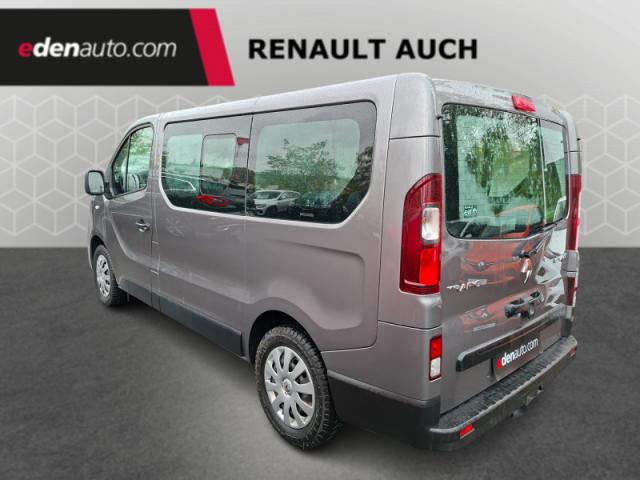 Renault Trafic image 2