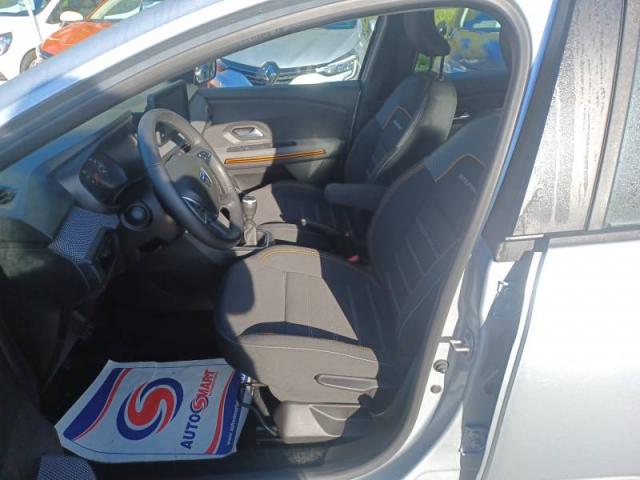 Dacia Sandero image 9