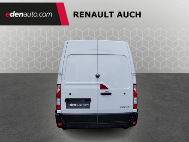 Renault Master image 2