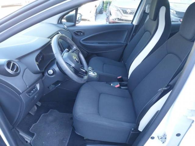 Renault Zoe image 9