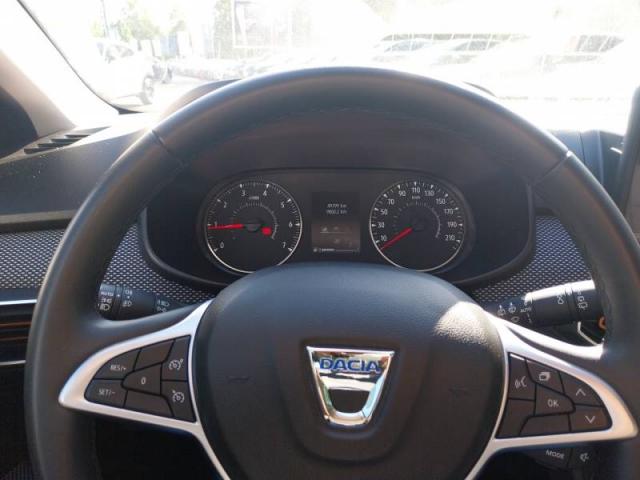 Dacia Sandero image 2