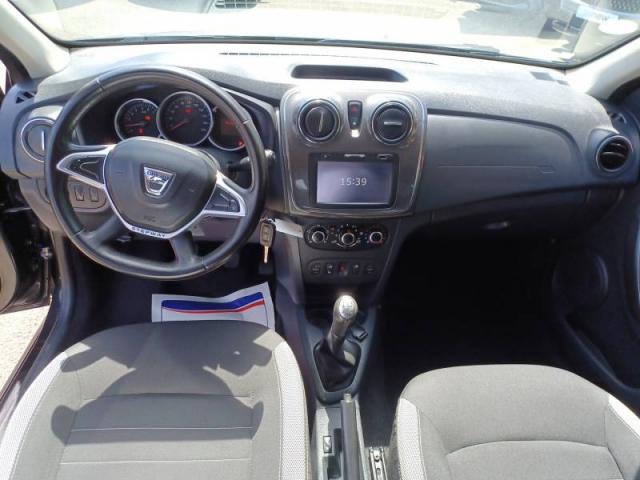 Dacia Sandero image 1