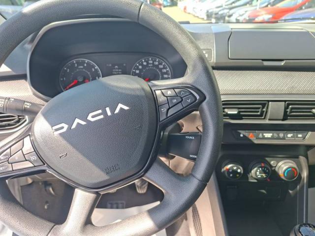 Dacia Sandero image 3