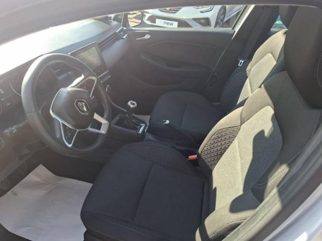 Renault Clio image 9