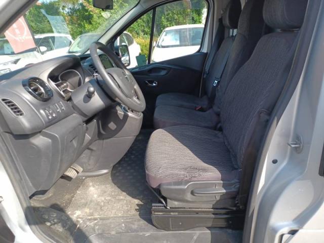 Renault Trafic image 1