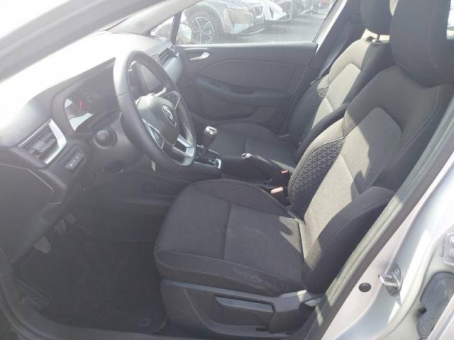 Renault Clio image 8
