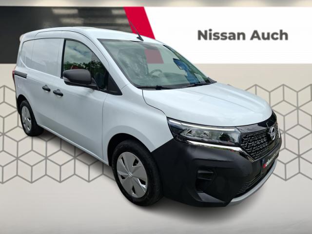 Nissan Townstar image 7