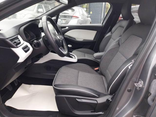 Renault Clio image 9