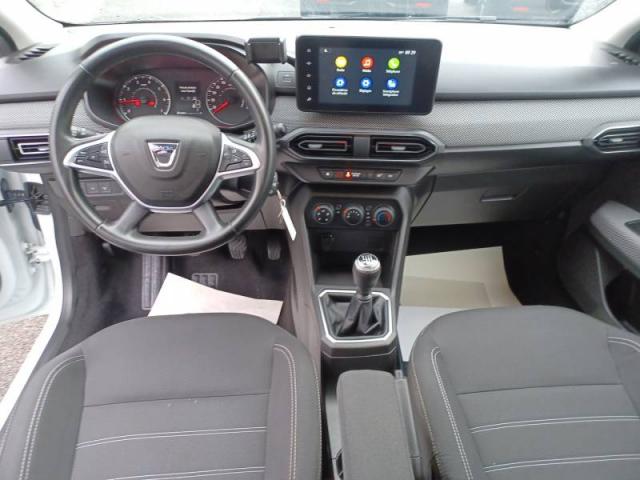 Dacia Sandero image 9