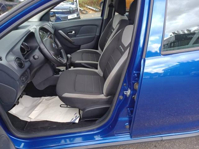 Dacia Sandero image 2
