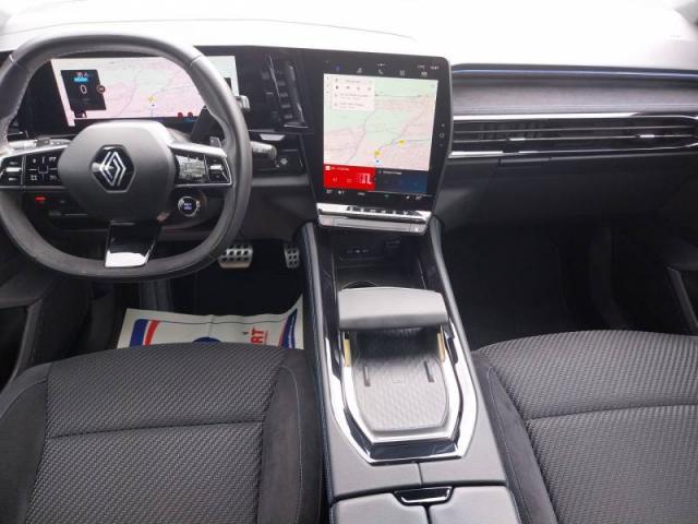 Renault Austral image 8