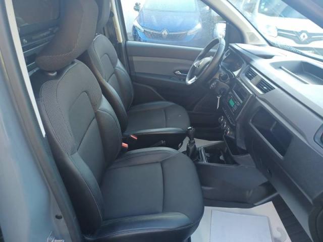 Renault Express image 6