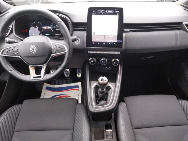 Renault Clio image 9