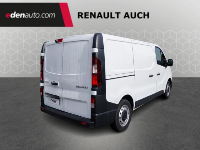 Renault Trafic image 2