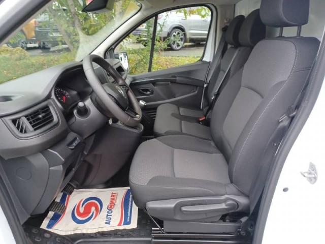 Renault Trafic image 3