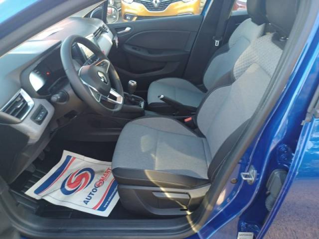 Renault Clio image 9