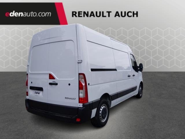 Renault Master image 1