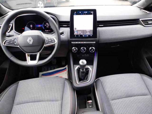 Renault Clio image 6