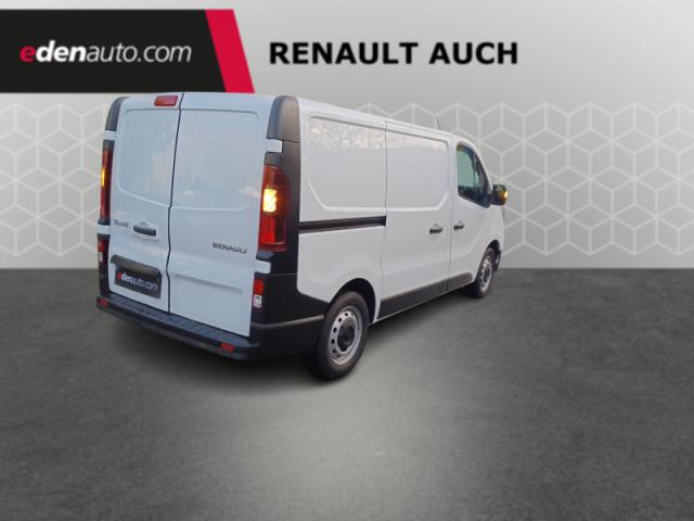 Renault Trafic image 1