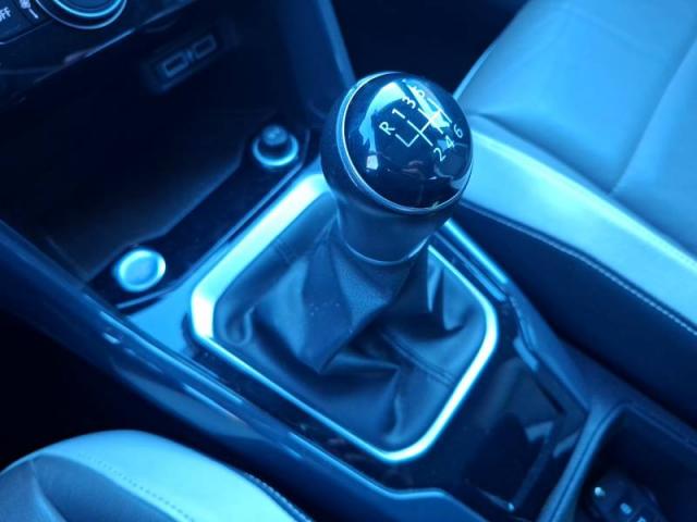 Volkswagen T-Roc image 8