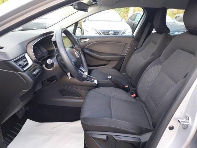 Renault Clio image 9