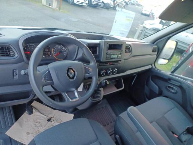 Renault Master image 9