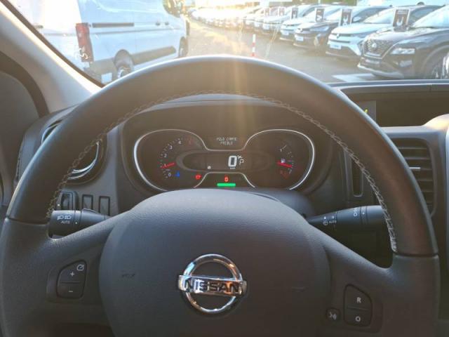 Nissan Nv300 image 1