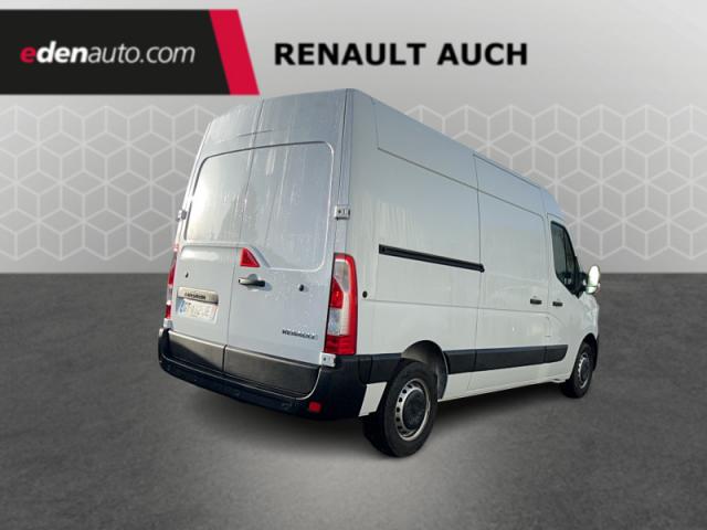 Renault Master image 1