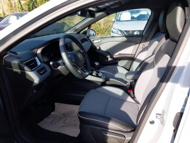 Renault Clio image 6