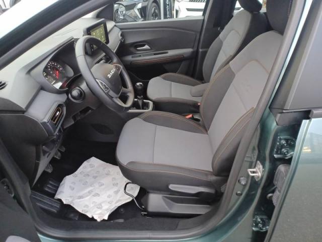 Dacia Sandero image 3