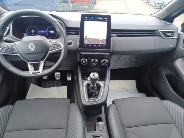 Renault Clio image 8