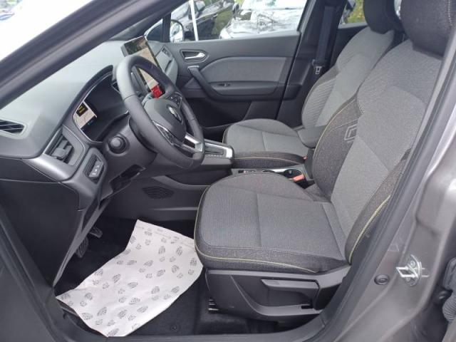 Renault Captur image 1