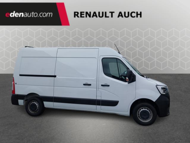 Renault Master image 2