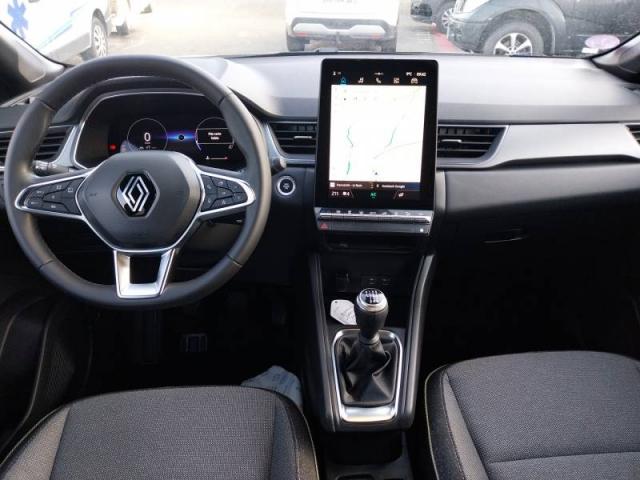 Renault Captur image 2