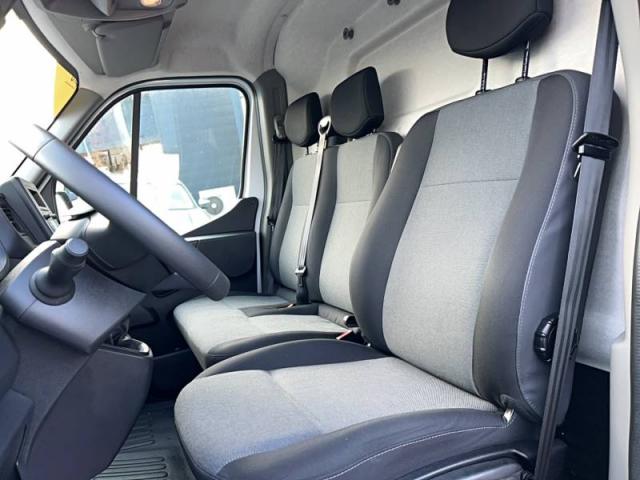 Renault Master image 5