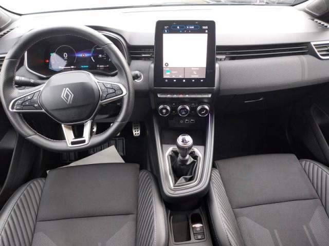 Renault Clio image 9