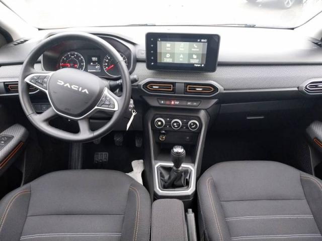 Dacia Sandero image 8