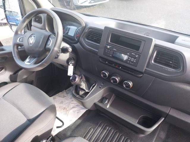 Renault Master image 4