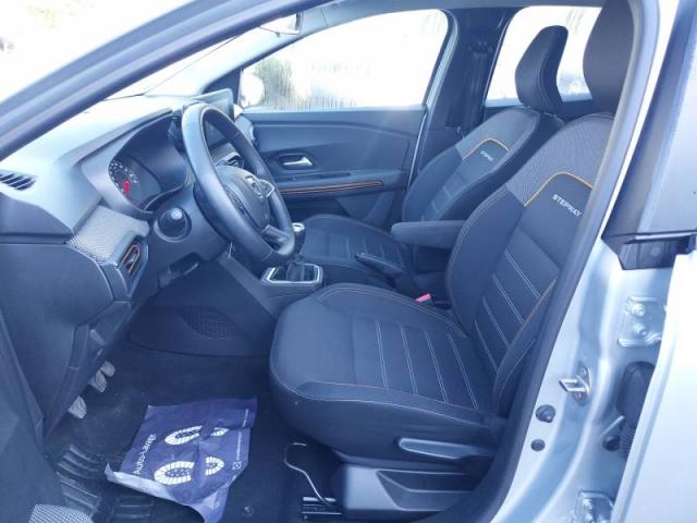 Dacia Sandero image 8