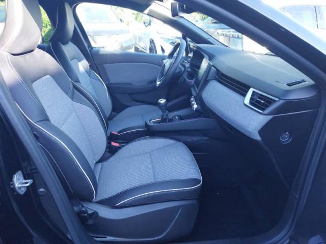 Renault Clio image 1