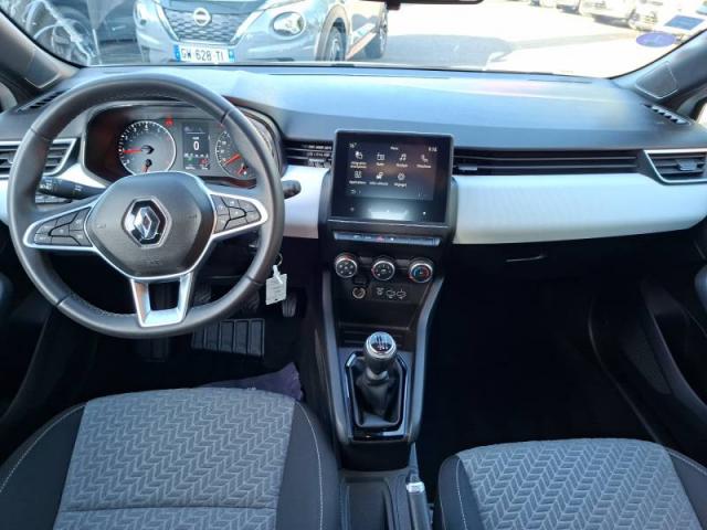Renault Clio image 9