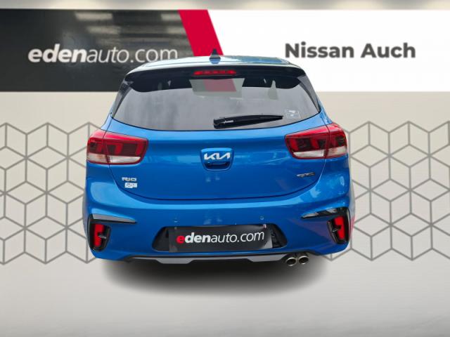 Kia Rio image 2