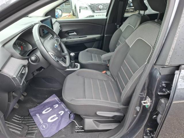 Dacia Jogger image 1