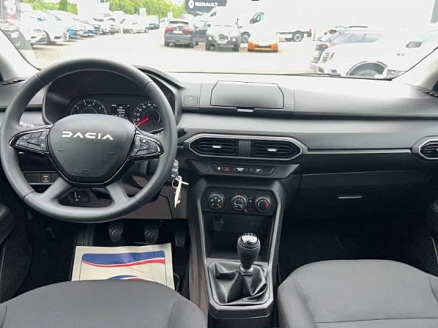 Dacia Sandero image 3