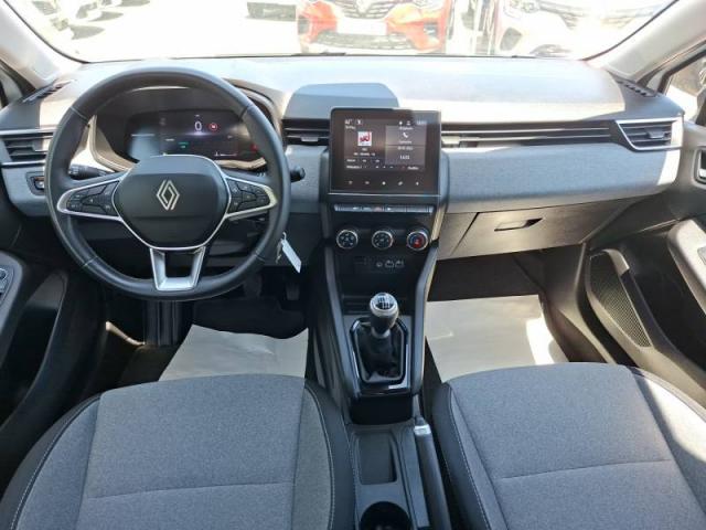 Renault Clio image 6
