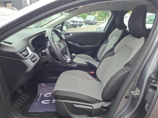 Renault Clio image 1