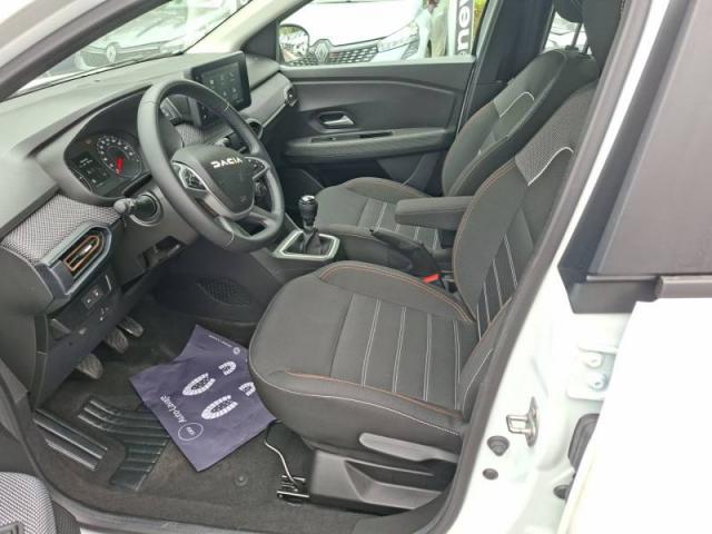 Dacia Sandero image 7