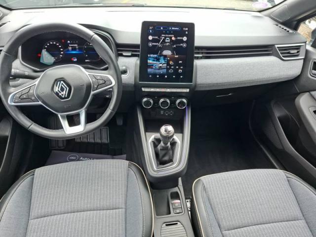Renault Clio image 2