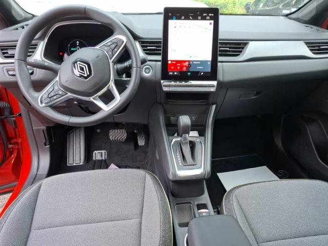 Renault Captur image 2